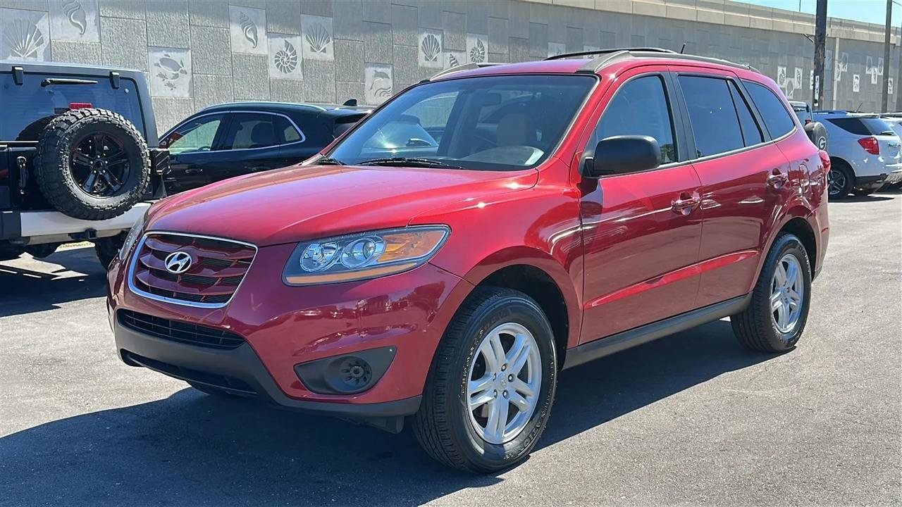Used 2010 Hyundai Santa Fe GLS FWD image 17