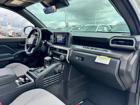 Used 2024 Toyota Tacoma SR5 AWD/4WD image 14