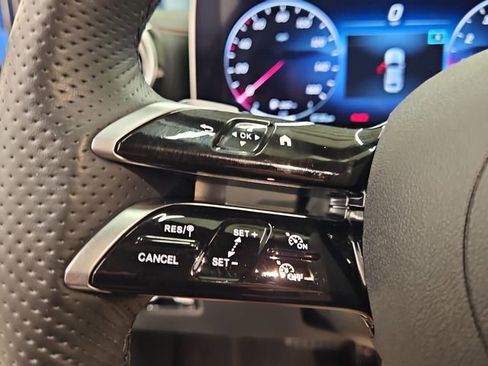 Used 2023 Mercedes-Benz C 300 C 300 image 24