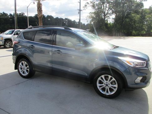 Used 2018 Ford Escape SEL FWD image 10