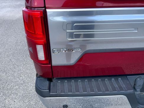 Used 2018 Ford F150 King Ranch w/ Equipment Group 601A Luxury AWD/4WD image 30