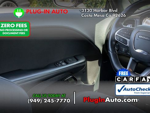 Used 2022 Dodge Challenger R/T Scat Pack RWD image 12