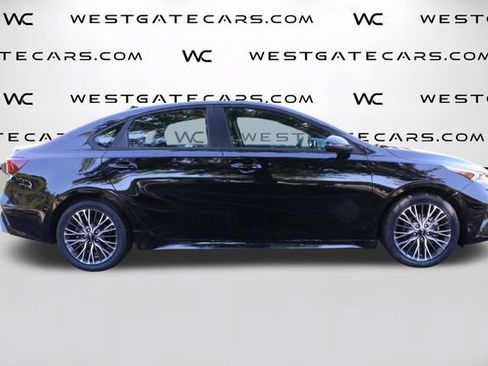 Used 2024 Kia Forte GT-Line w/ GT-Line Premium Package FWD image 46