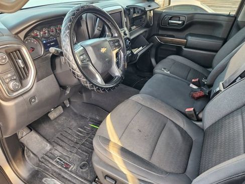 Used 2019 Chevrolet Silverado 1500 LT w/ Texas Edition RWD image 8
