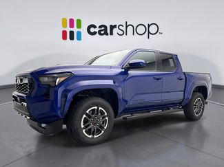 Used 2025 Toyota Tacoma TRD Sport video 1