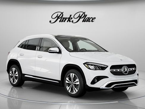 Used 2026 Mercedes-Benz GLA 250 image 32