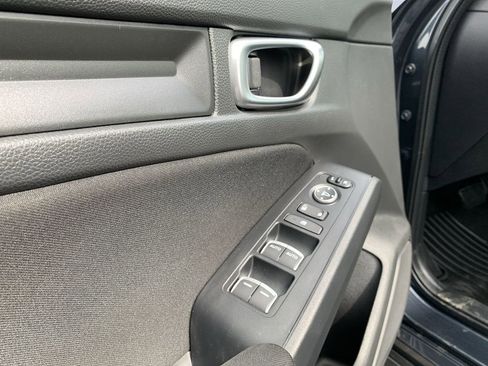 Used 2023 Honda Civic LX image 15