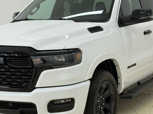 Used 2025 RAM 1500 Big Horn AWD/4WD image 25