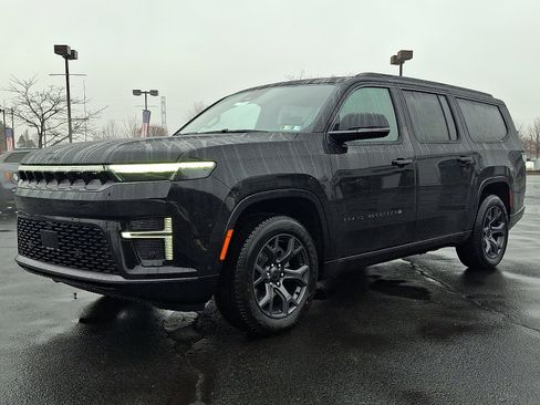 New 2026 Jeep Grand Wagoneer L Limited image 1
