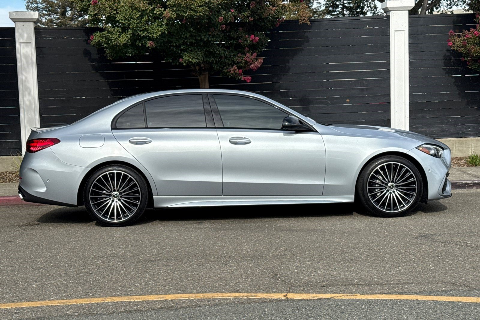 Used 2024 Mercedes-Benz C 300 Sedan image 8