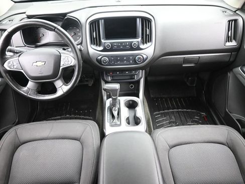 Used 2017 Chevrolet Colorado LT w/ LT Convenience Package image 13
