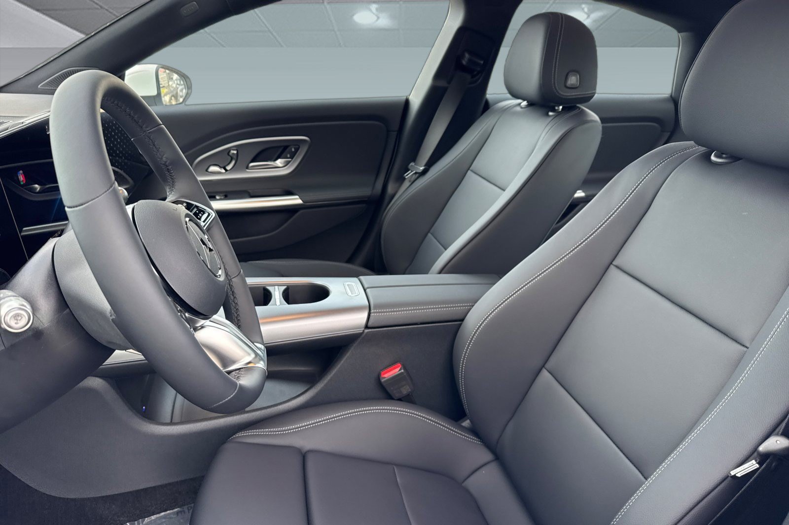 New 2027 Mercedes-Benz CLA 250+ image 5
