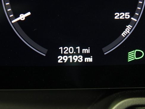 Used 2021 Porsche 911 Turbo image 25