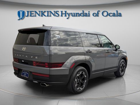 New 2026 Hyundai Santa Fe SE image 3