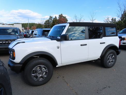 New 2025 Ford Bronco Big Bend image 3