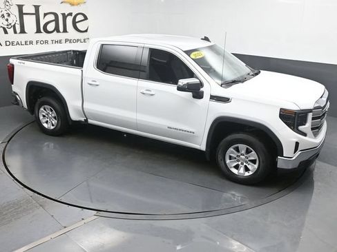 Used 2022 GMC Sierra 1500 SLE AWD/4WD image 37