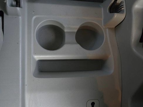 Used 2013 Toyota Sienna XLE image 42