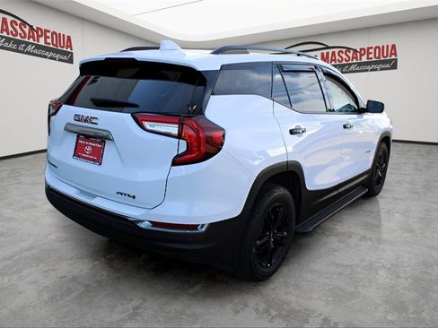 Used 2024 GMC Terrain AT4 image 5