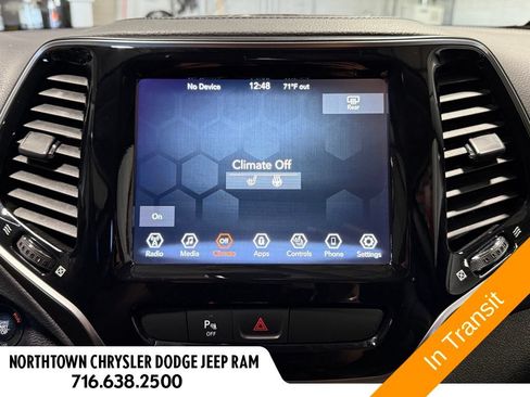 Used 2020 Jeep Cherokee Limited AWD/4WD image 12