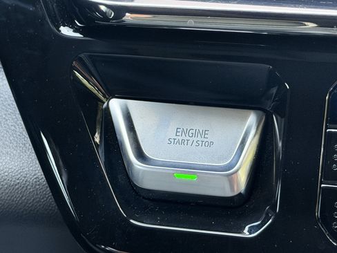 Used 2023 GMC Sierra 1500 AT4X AWD/4WD image 37