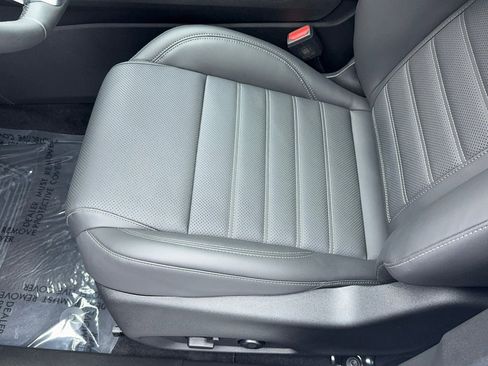 New 2025 Alfa Romeo Tonale w/ Premium Package image 31