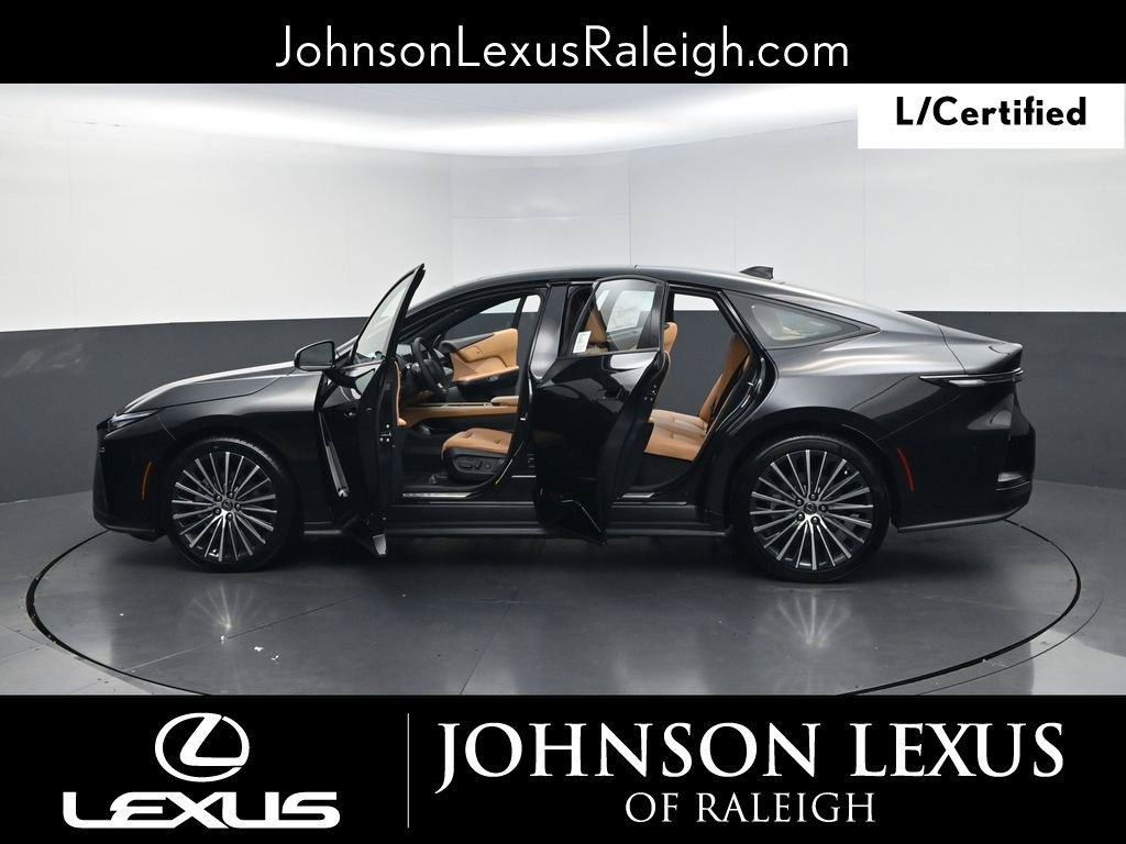 Certified 2026 Lexus ES 350e w/ Accessory Package (Z2) FWD image 35