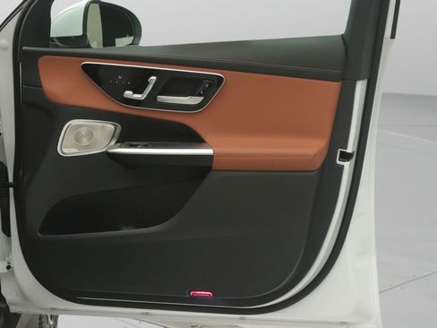 Certified 2024 Mercedes-Benz GLC 300 4MATIC image 21