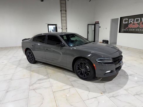 Used 2023 Dodge Charger SXT w/ Blacktop Package AWD/4WD image 3