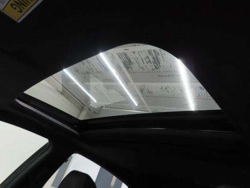 Used 2020 Honda Civic Sport Touring image 21