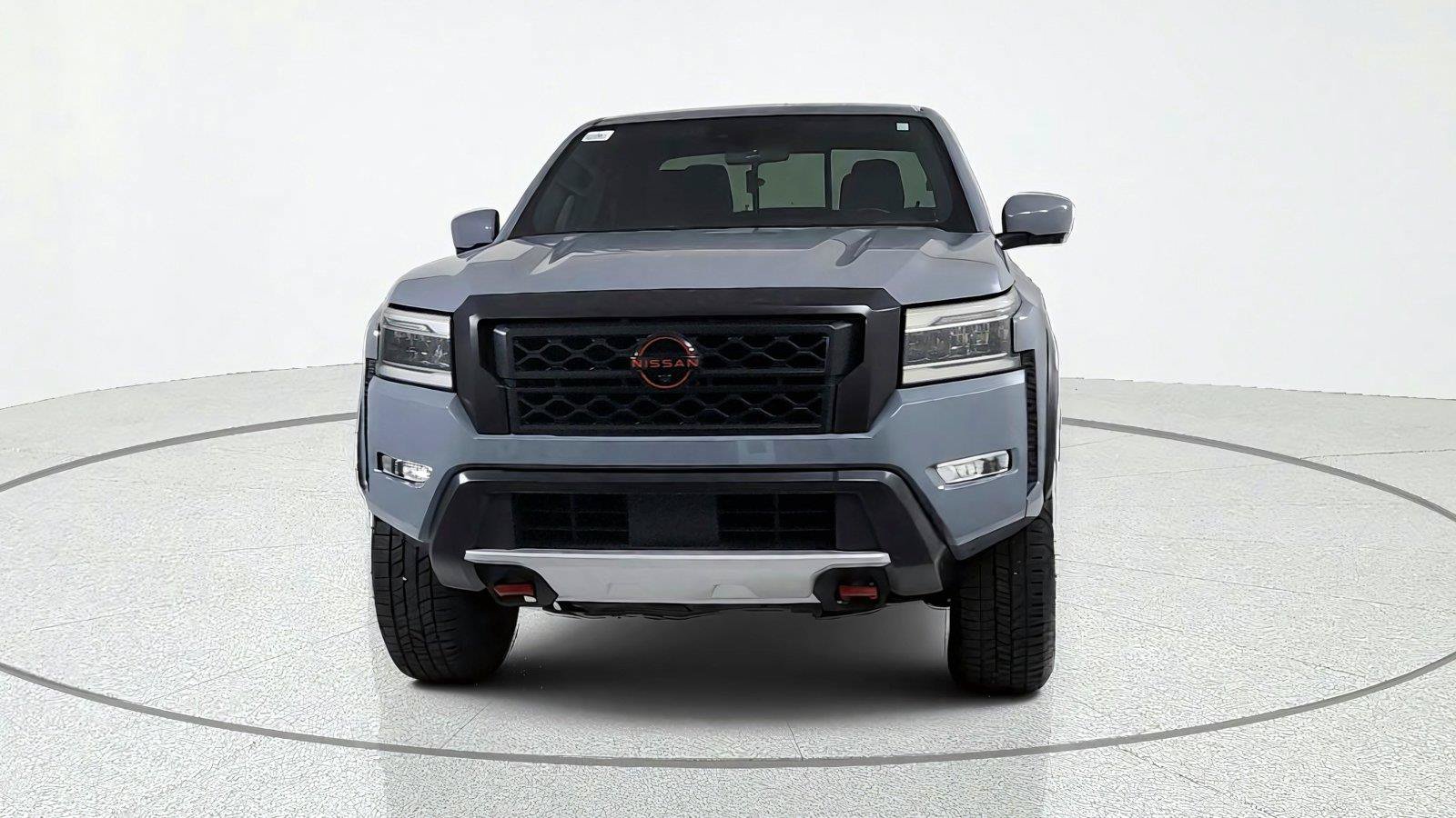 Used 2023 Nissan Frontier PRO-4X w/ Pro Convenience Package AWD/4WD image 2