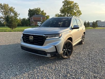 Used 2025 Honda Pilot Elite