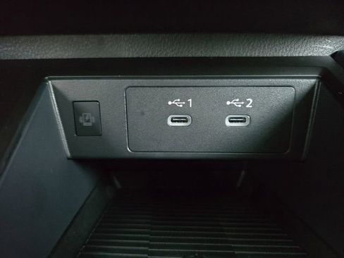 New 2026 Nissan Kicks SV image 6