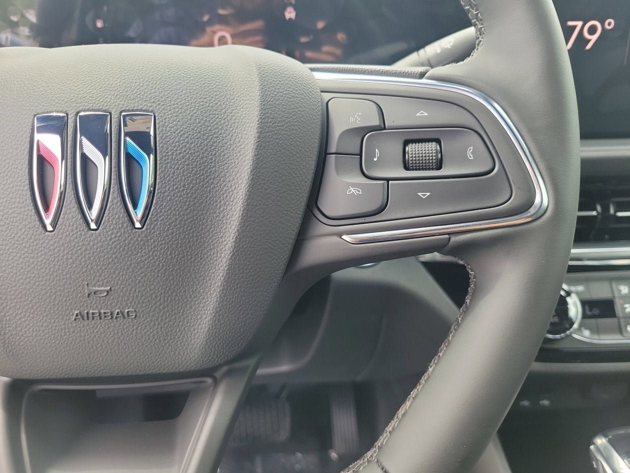 New 2026 Buick Envista Sport Touring w/ Convenience I Package FWD image 27