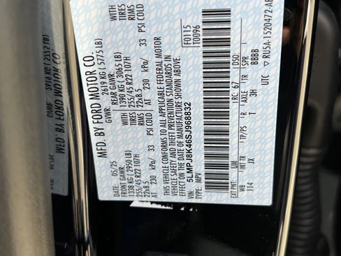 New 2025 Lincoln Nautilus Reserve w/ Jet Appearance Package image 34