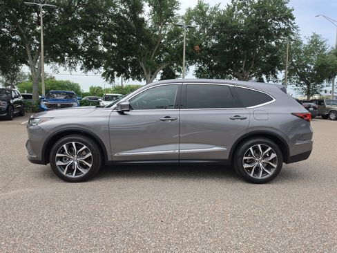 Used 2023 Acura MDX SH-AWD w/ Technology Package image 5