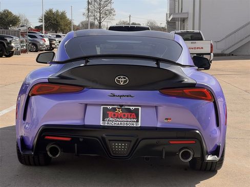 Used 2024 Toyota Supra image 4