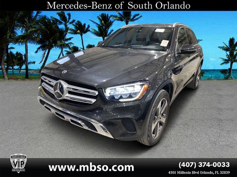 Certified 2022 Mercedes-Benz GLC 300 w/ Premium Package Lite image 17