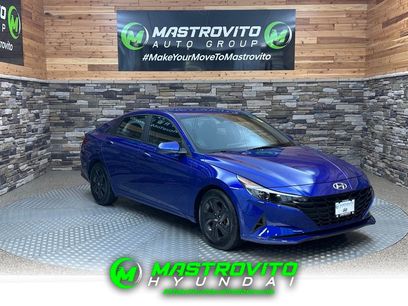 Used 2023 Hyundai Elantra SEL w/ Cargo Package