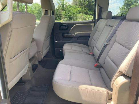 Used 2018 Chevrolet Silverado 1500 LT w/ All Star Edition AWD/4WD image 4
