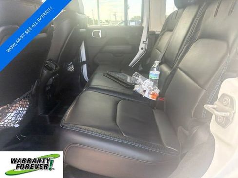 Used 2024 Jeep Wrangler High Altitude AWD/4WD image 8