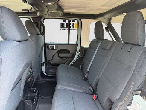 New 2026 Jeep Wrangler Unlimited Sport AWD/4WD image 9
