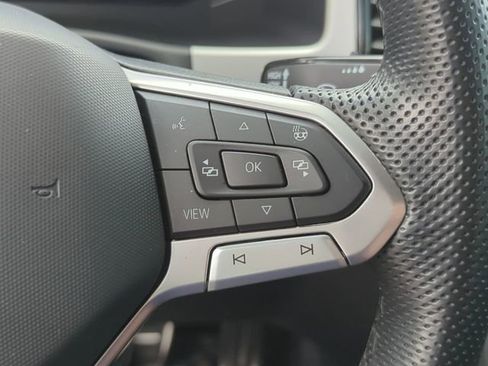 Certified 2023 Volkswagen Atlas Cross Sport SEL Premium R-Line image 32