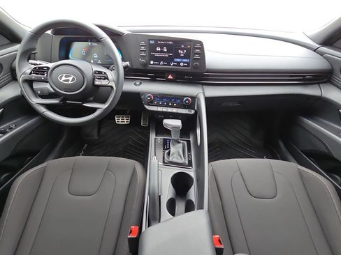 Certified 2026 Hyundai Elantra Sport FWD image 9