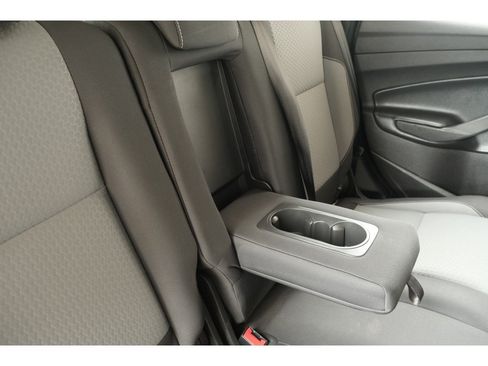 Used 2018 Ford Escape SE w/ SE Sync 3 Package AWD/4WD image 36