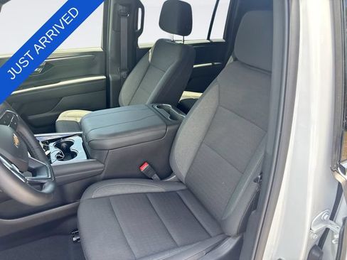 New 2026 Chevrolet Suburban LS RWD image 11