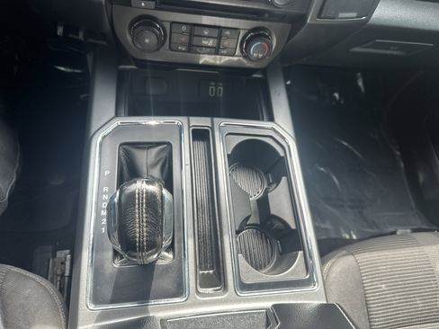 Used 2016 Ford F150 XLT w/ Equipment Group 302A Luxury image 12