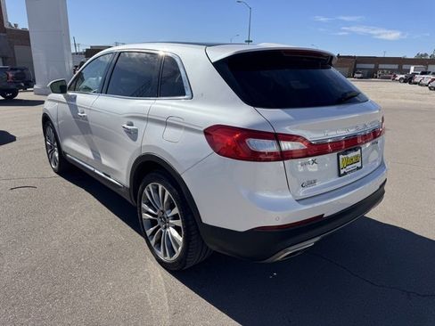 Used 2016 Lincoln MKX Reserve w/ Technology Package image 5