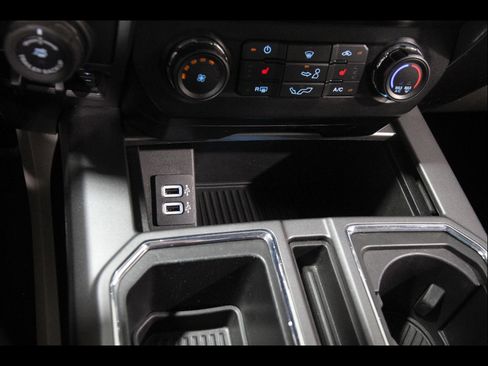 Used 2018 Ford F150 XLT w/ Equipment Group 302A Luxury AWD/4WD image 19