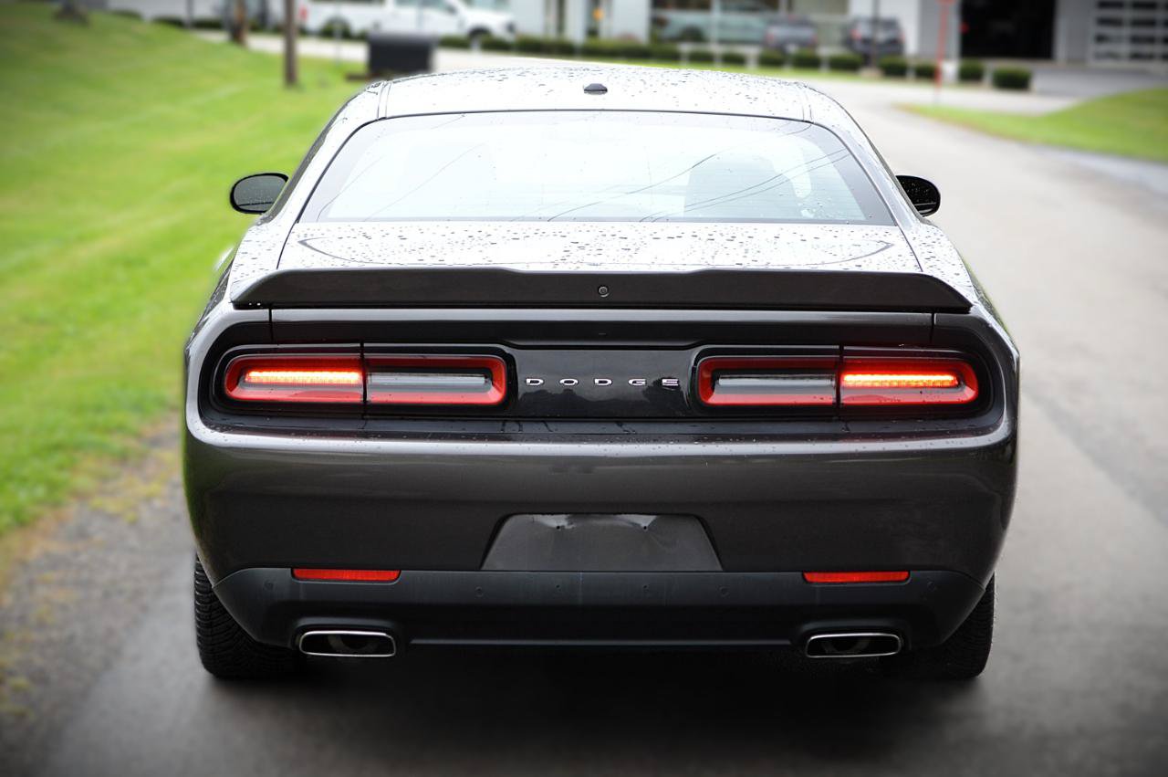 Used 2022 Dodge Challenger GT RWD image 6