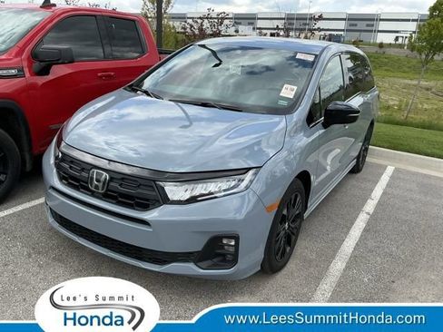 Used 2025 Honda Odyssey Sport-L image 1